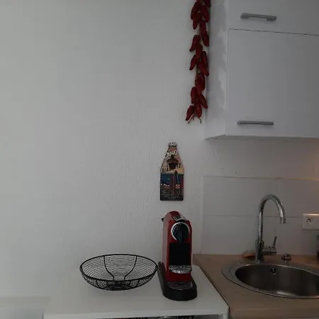 Biarritz, 1 Piece, 2 Personnes - Fr-1-239-536 Apartment Biarritz