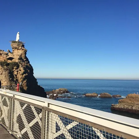 Biarritz, 1 Piece, 2 Personnes - Fr-1-239-536